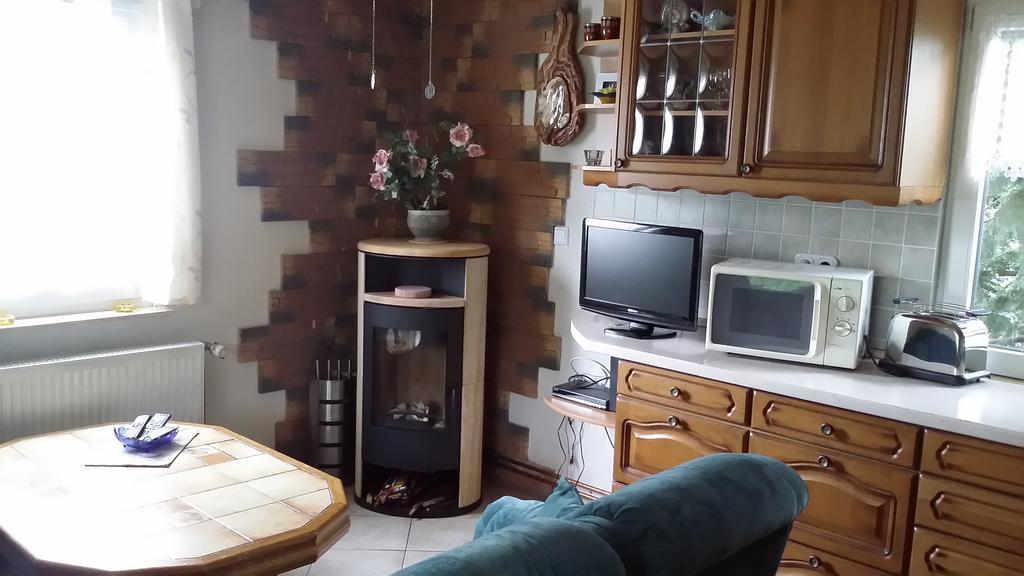 Spreewaldhaeuser Golinski Mit Kamin Am Neuendorfer See Alt Schadow Exterior foto