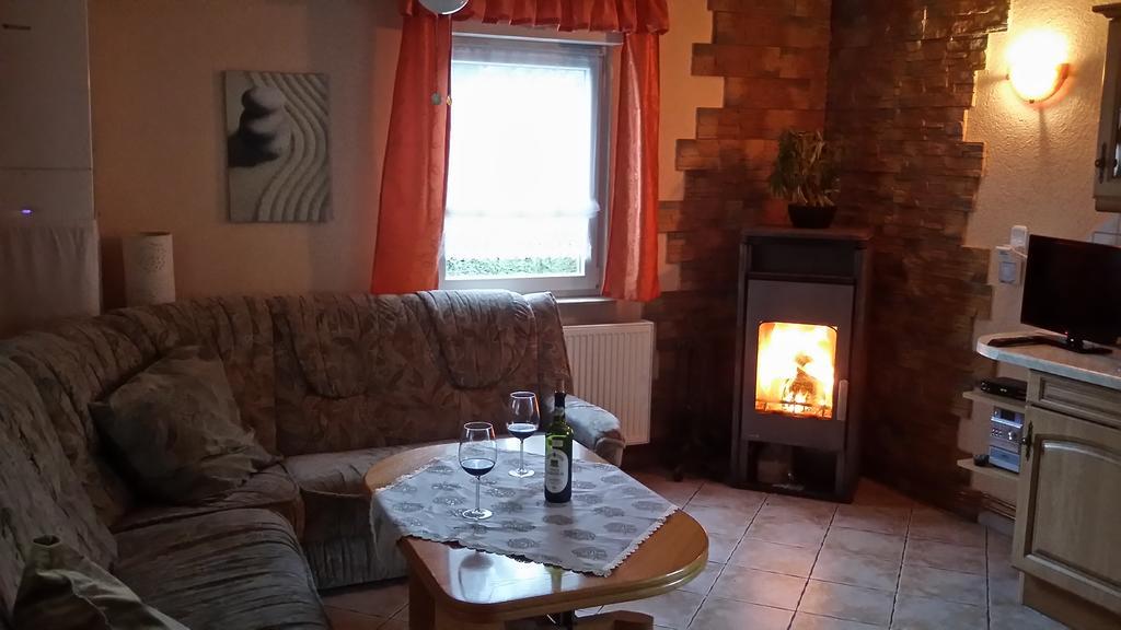 Spreewaldhaeuser Golinski Mit Kamin Am Neuendorfer See Alt Schadow Exterior foto